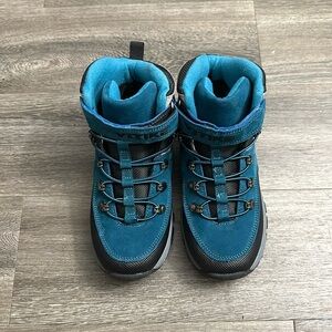 Vitike boys winter snow boots size 37